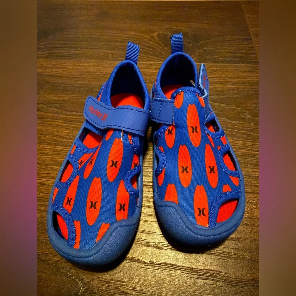 Hurley Toddler 6 Blue and Red Surf-Style Water Shoes